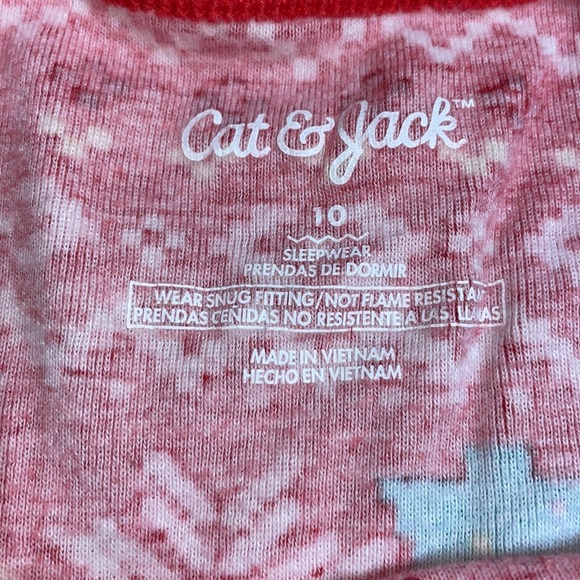 Cat & Jack kids red Christmas winter matching pajama set - Picture 6 of 7